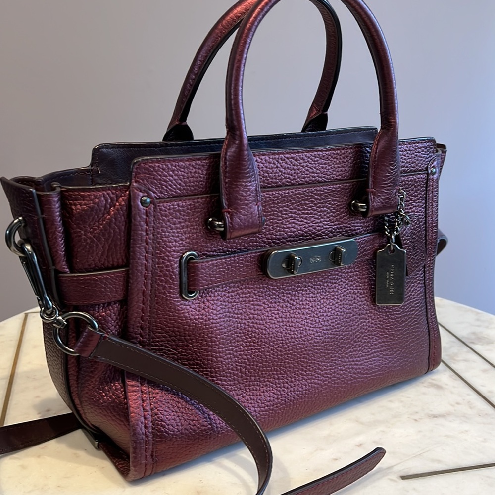 COACH Swagger Small Handbag 36497